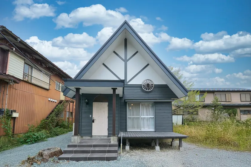 Lake Yamanaka 5-minute walk, entire house | Suite Villa Sankuraji Lake Yamanaka [Up to 20% off for consecutive nights] - Image 1