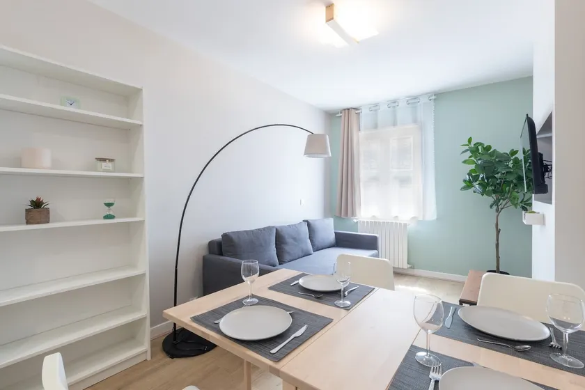 Appart'Hotel Tournusien 9 - Air conditioning - Image 1