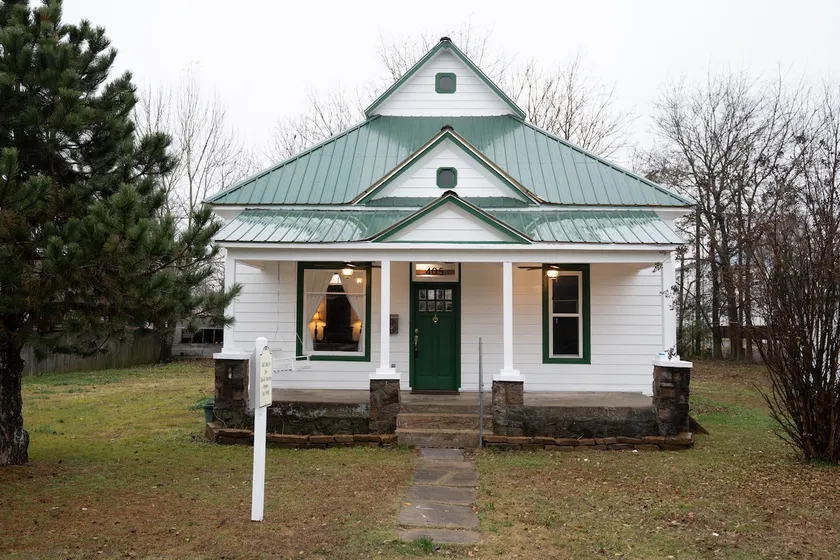 The David P Murray Estate Home - Image 1
