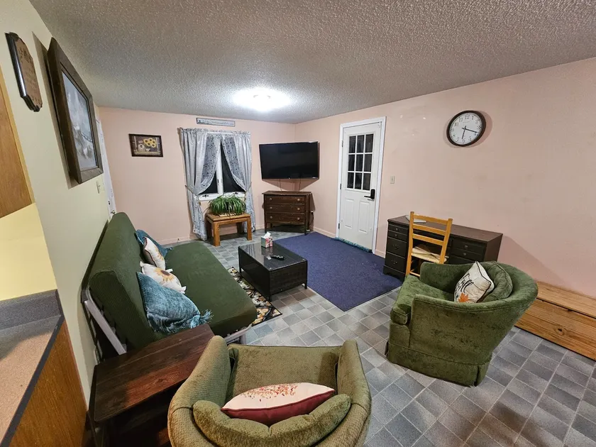 Hilltop Guesthouse #2 - Image 1