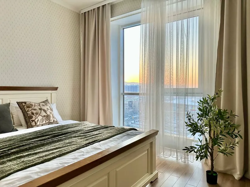 Morning whisper with mountain view - Image 1