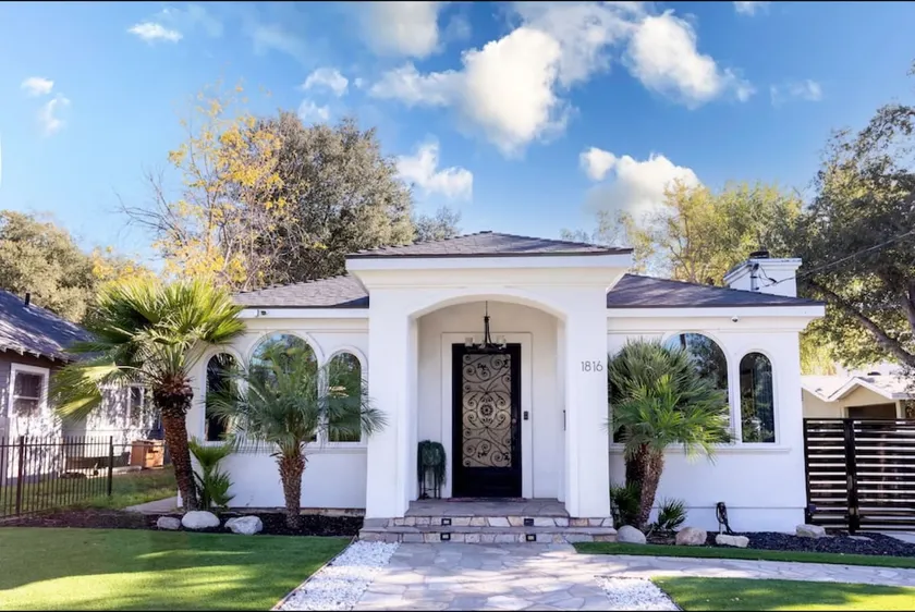Casa Blanca- 4BR Spanish villa near the Rose Bowl- Chefs kitchen Sleeps 8 - Image 1