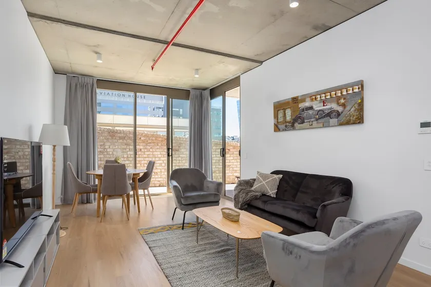 NEW Industrial-Style 2-Bed 2-Bath in Central Woden - Image 1