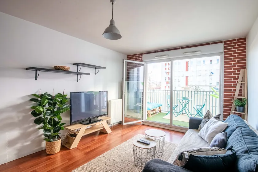 Cocooning Apartment near Paris – Stade de France - Image 1