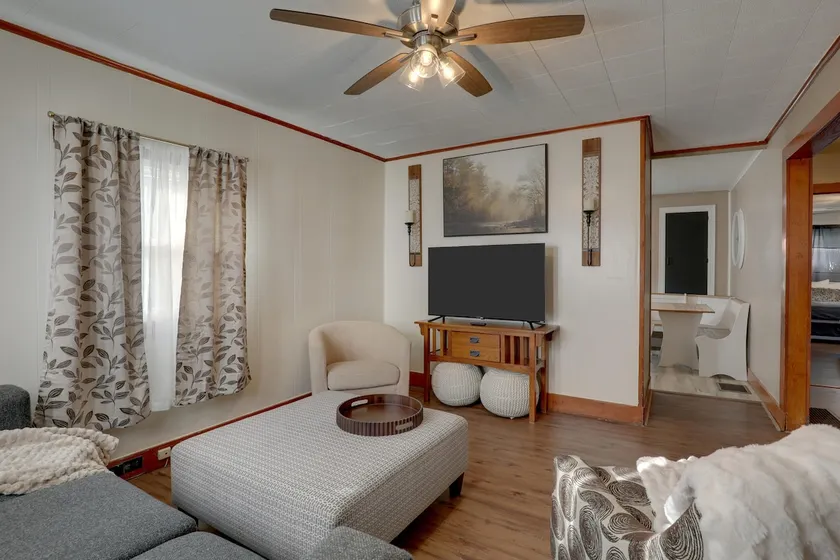 Aunt Lele's Cozy Cottage - Image 1