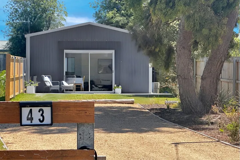 Two Gums Cottage - Image 1