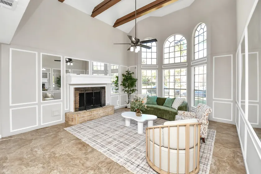 The Minty Retreat - Pool House - Image 1