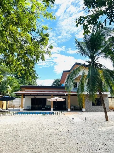 Villa d Theo - Image 1