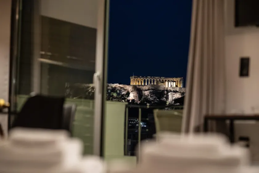 Dreamy Athens Penthouse With Acropolis View - Image 1