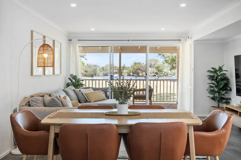 Riverside Bliss - Luxe Retreat in South Yunderup - Pet friendly - Image 1