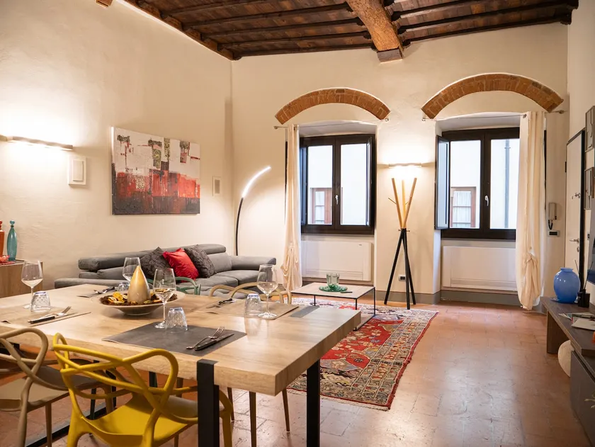 The Tower - Pistoia Apartments - Image 1