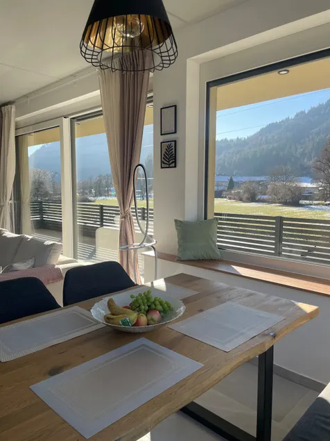 Burg VIEW Apartment im Herzen von Treffen am Ossiachersee - Image 1
