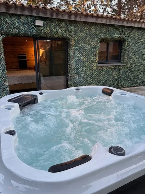Ma cabane luxe and spa - Image 1