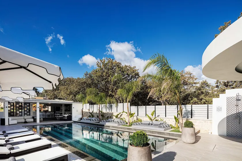 Refined Living With Contemporary Flair by etouri - Image 1