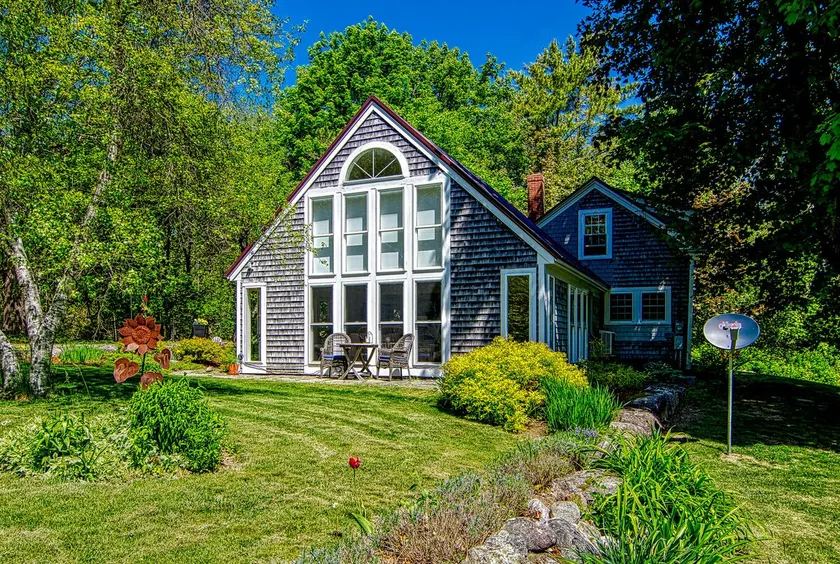 Dragonfly Cottage - Image 1