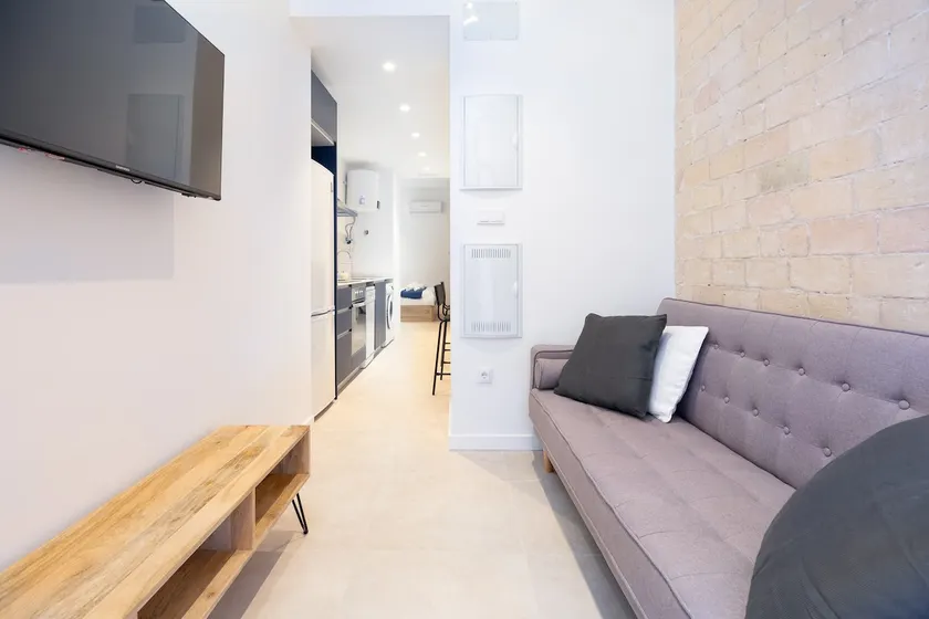 Cozy Loft-Style Studio I - Image 1