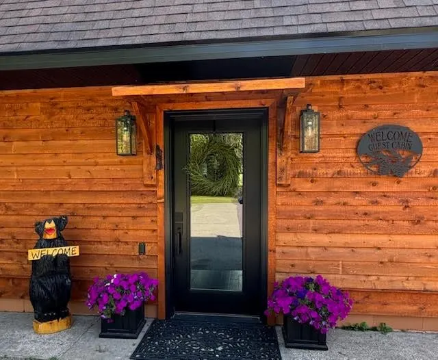 Rustic Moose Guest Cabin - Image 1