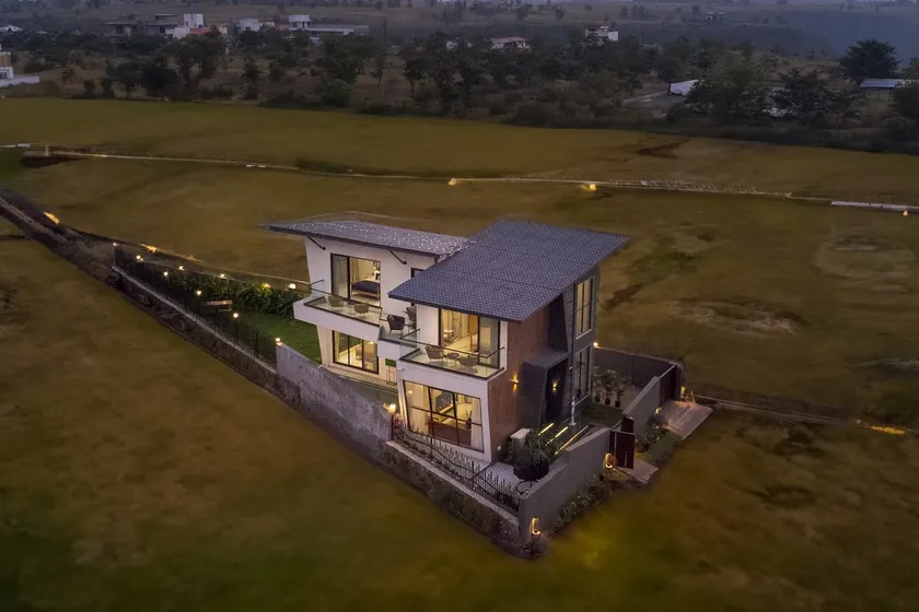 Villa De Suku by VEO, StayVista - 3BHK with Mountain View & Garden - Image 1