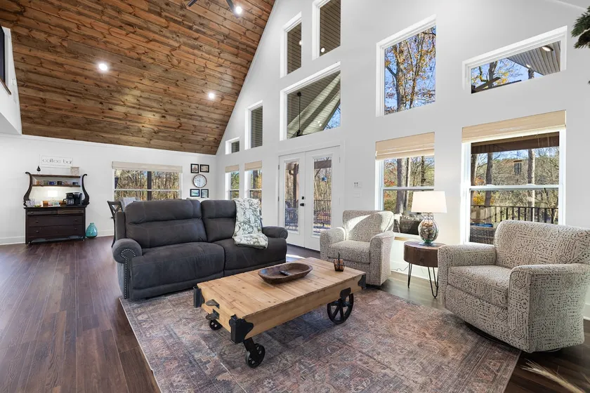 Cozy Riverfront Cabin - Image 1