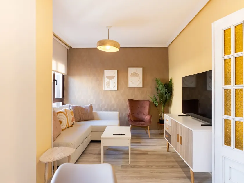 Apartamento Los Castillos 2D - Image 1