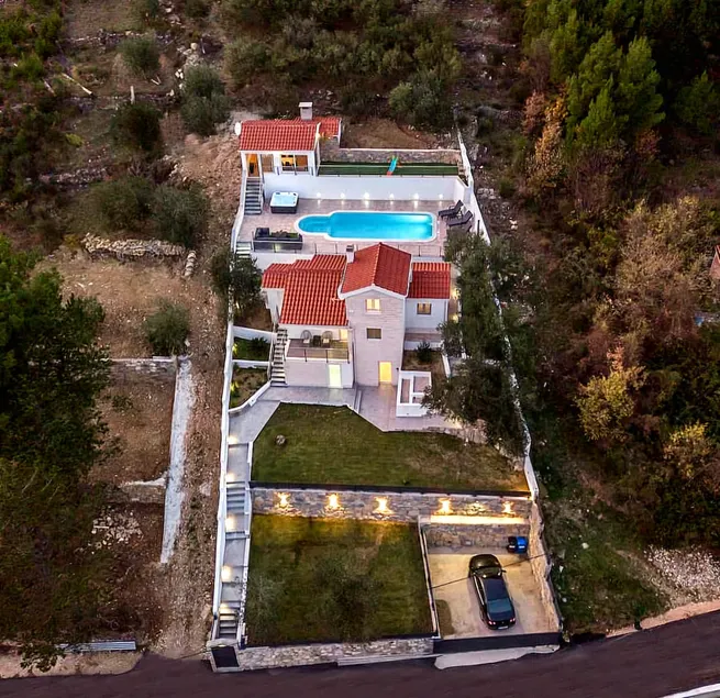 Villa Carica - Image 1
