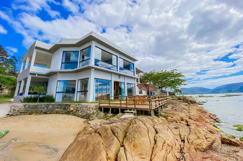 House on the sand (coast house) - Image 1