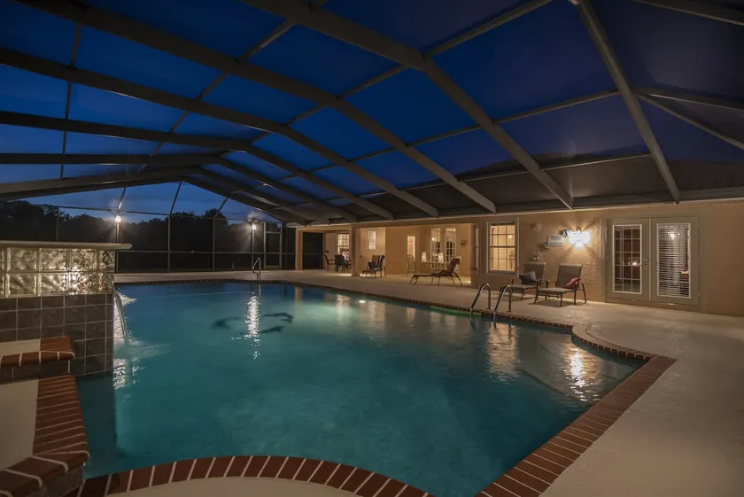 Stylish Spacious Villa with Pool 4brd 3bath - Image 1
