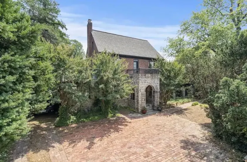 Glebe Castle: Sleeps 18, Only 10 Min to DC/DOD/ANC - Image 1