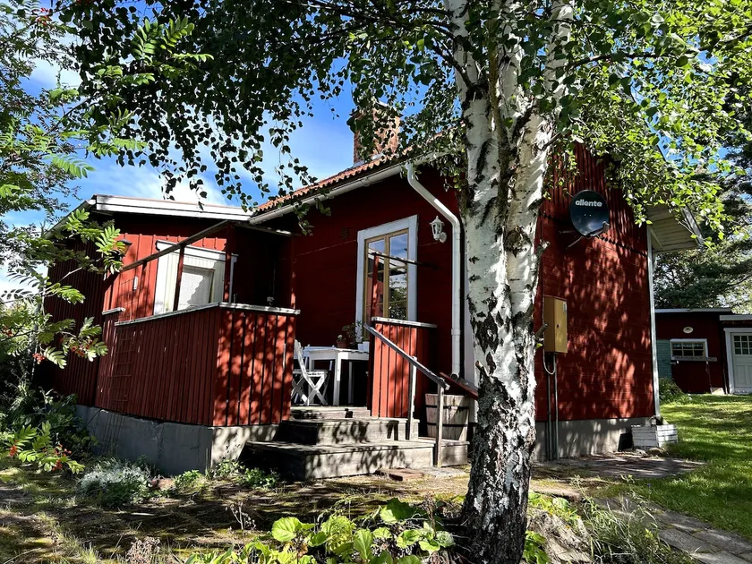 Cabin near Mora - Image 1