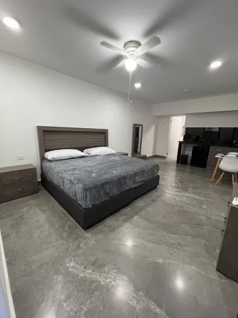 LOFT, king size bed, in the heart of Mitras T11 - Image 1