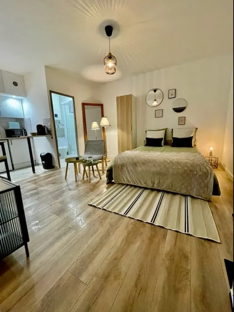 Equipped apartment - Image 1