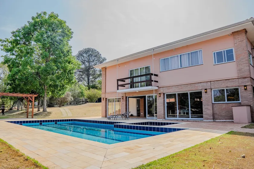 Natural Elegance, your retreat in the Itaqueri Mountains - Image 1