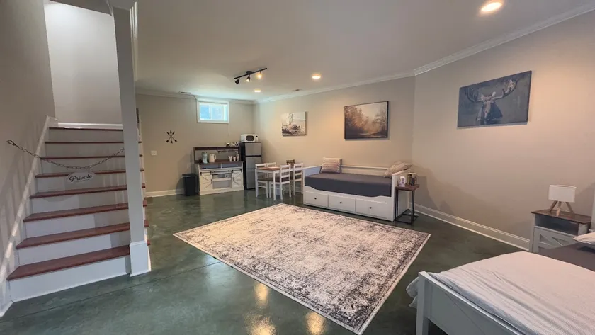 Tiny Apartment in Salisbury - Image 1