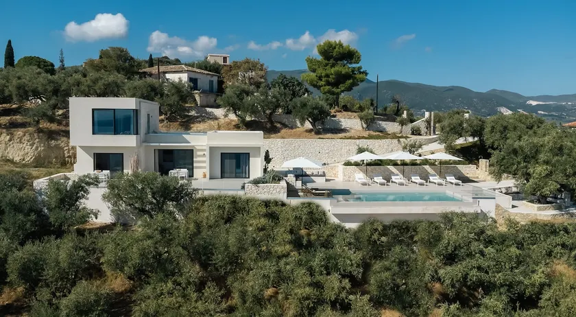 Villa Apolafste - Image 1
