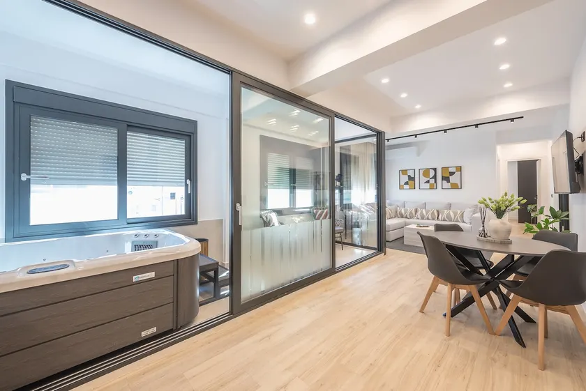 Designer luxury apartment @ Piraeus Center 1 - Image 1