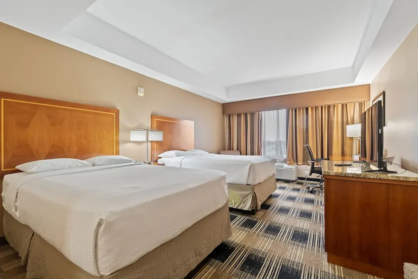 Private Hotel Room + 2 Double Beds | NYC & EWR - Image 1
