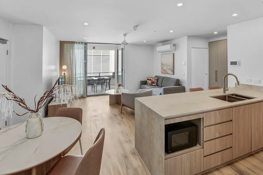 2 Bedroom Apartment Lowanna - Image 1