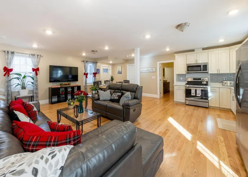 Spacious 4BR Boston - Family Retreat Townhouse 284 - Image 1