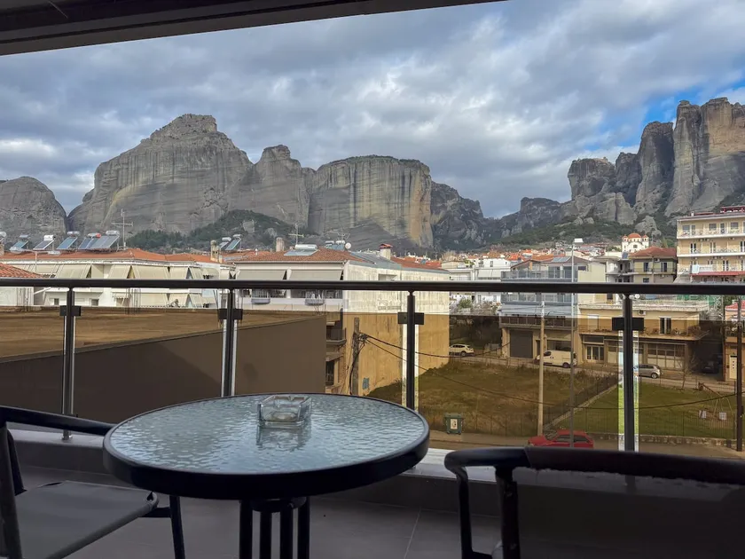 Dioroh Suites Meteora 302 - Image 1