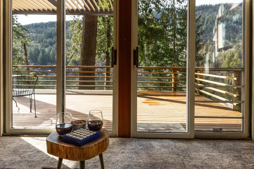 Lakeside Cabin w/ Dock, Boats & Stunning Views - Image 1