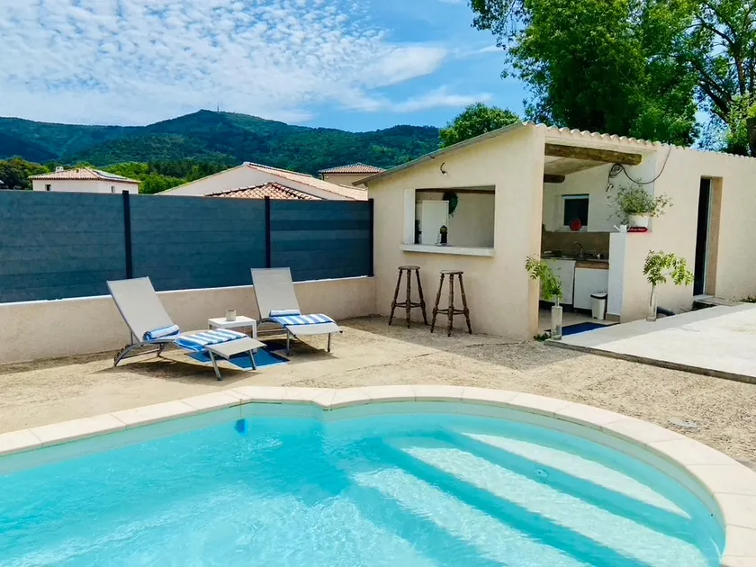 Provençal villa with pool - Image 1