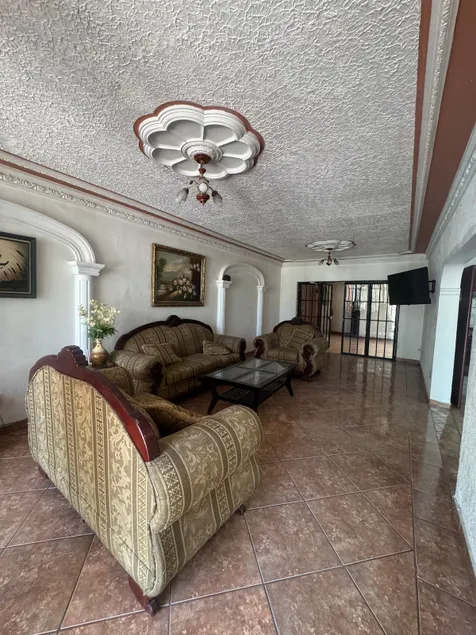 Up to 19 people! With double garage and barbecue. - Image 1