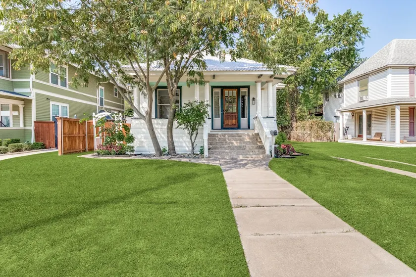 Victorian Cottage - Image 1