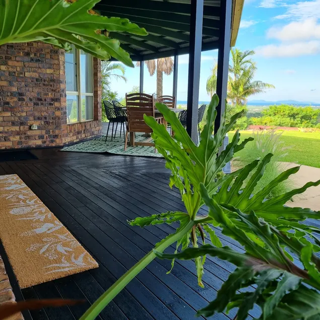 Doug's Place - Spectacular Views + Tennis Court - Image 1