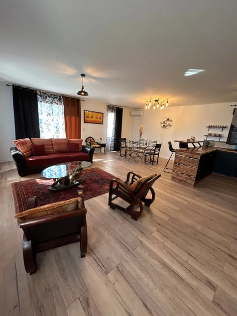 1-Pleasant Family Home (4 bedrooms) - Limoges - Image 1