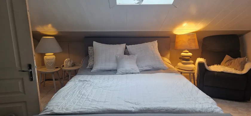 rooftop apartment - Image 1