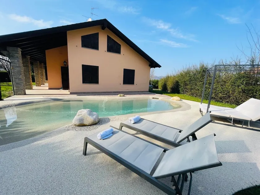 Holiday Flat in Villa with pool Villa San Gregorio - Image 1