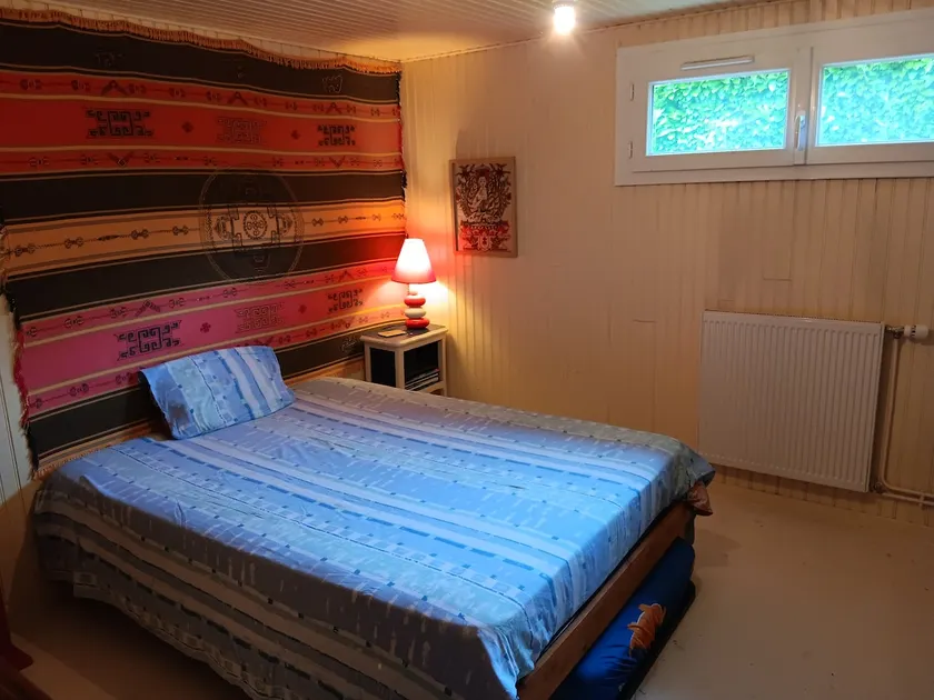 Accommodation in a detached house - Image 1