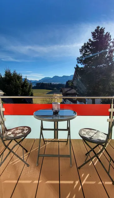 Quiet apartment with beautiful views - Image 1
