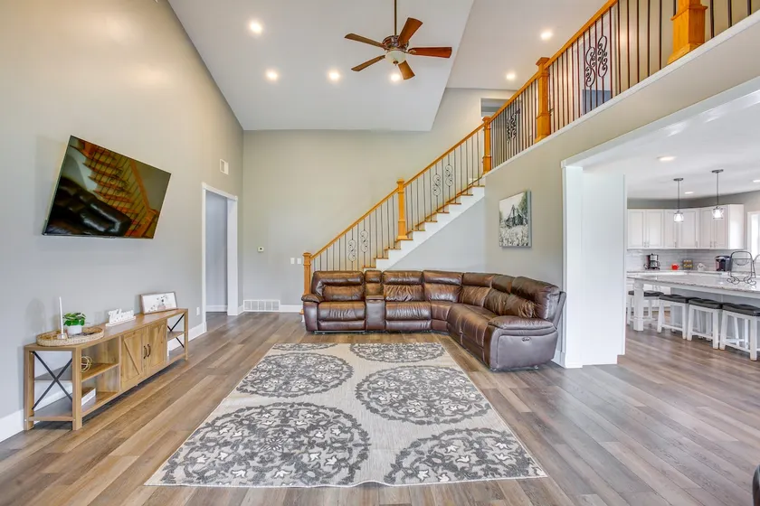 Charming Cadillac Retreat w/ Private Hot Tub! - Image 1